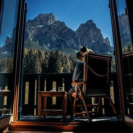 Hotel Ciasa Salares سان كاسيانو المظهر الخارجي الصورة