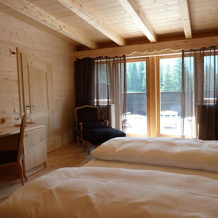 Hotel Ciasa Salares سان كاسيانو المظهر الخارجي الصورة
