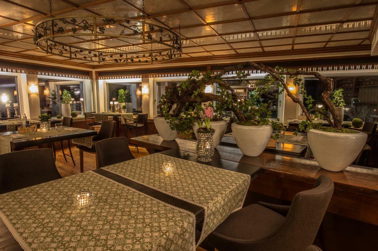 Hotel Ciasa Salares سان كاسيانو المظهر الخارجي الصورة